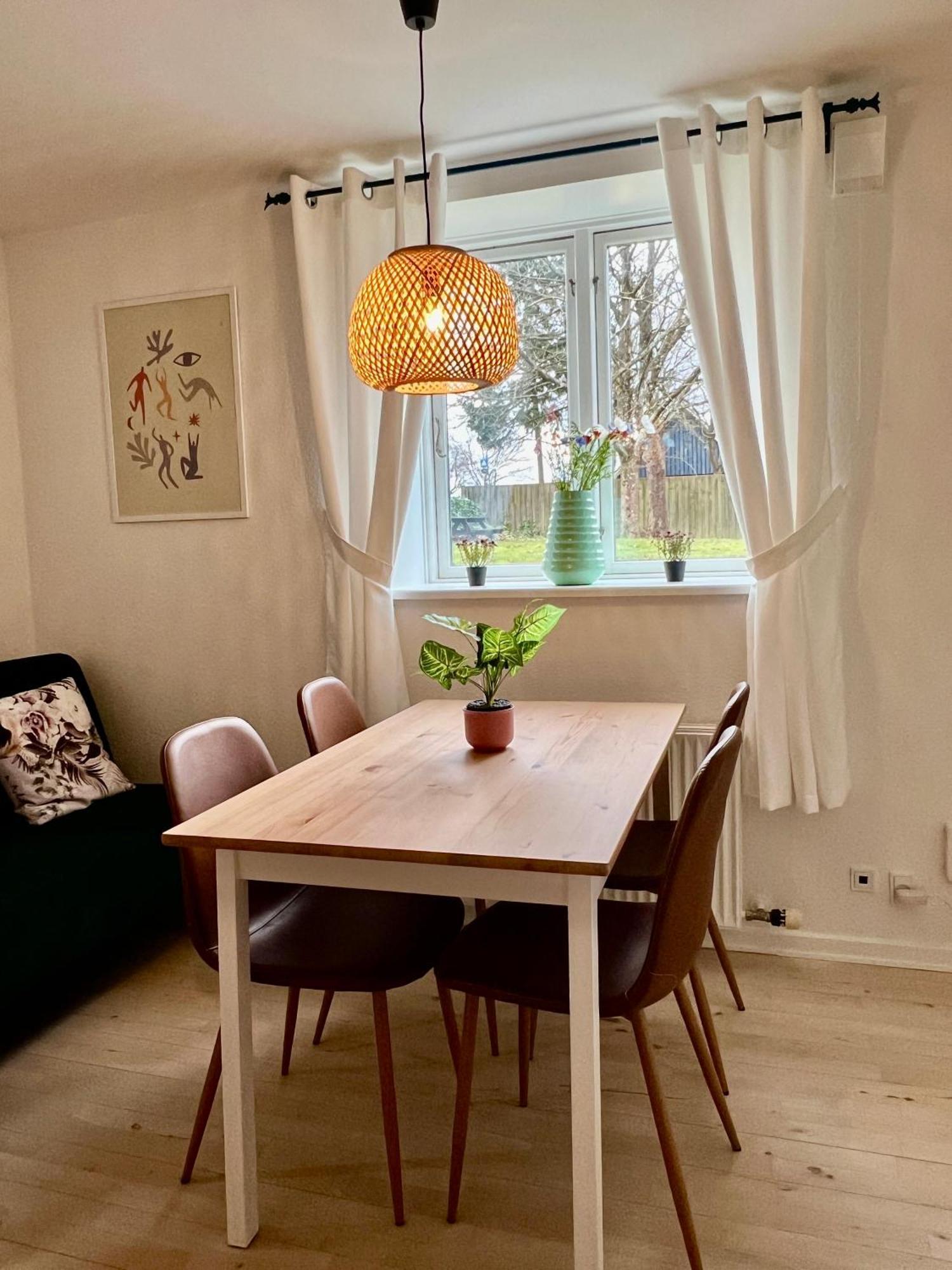 5 Minute Walk To Lego House - 50M2 Apartment With Garden / A Unit 빌룬드 외부 사진